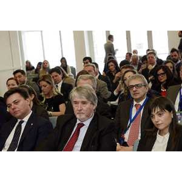 Marco Gabriele Gay (Presidente Giovani Imprenditori Confindustria), Giuliano Poletti (Ministro Lavoro e Politiche sociali) e Debora Serracchiani (Presidente Regione Friuli Venezia Giulia) al XXVIII Meeting dei Giovani Imprenditori del Nord Est "I4: Industria Internazionalizzazione Infrastrutture Italia", alla Stazione Marittima - Trieste 14/03/2015