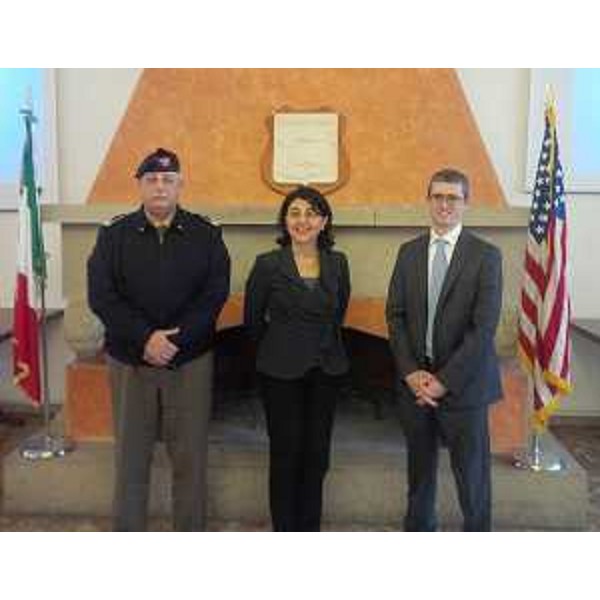 Alessandro Guarisco (Generale, comandante regionale Esercito), Mariagrazia Santoro (Assessore regionale Infrastrutture e Pianificazione territoriale) e Peter Brownsfield (Consigliere Stati Uniti d'America) alla Base USAF - Aviano 17/03/2015