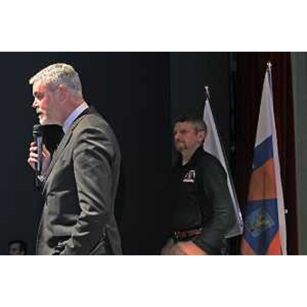 Paolo Panontin (Assessore regionale Protezione civile) illustra a sindaci e coordinatori di gruppi di volontari di Protezione civile le novità introdotte con l'attivazione del Centro Funzionale Decentrato (CFD), al Teatro Modena - Palmanova 20/03/2015