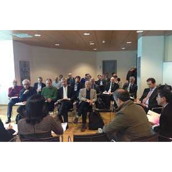 Mariagrazia Santoro (Assessore regionale Infrastrutture e Pianificazione territoriale) al Tavolo di confronto "Internet ultraveloce in tutta la regione si può!", indetto dal Forum Consumatori Imprese FVG - Udine 24/03/2015
