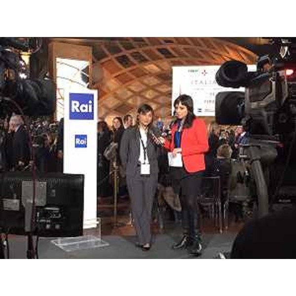 Debora Serracchiani (Presidente Regione Friuli Venezia Giulia) intervistata all'anteprima "Italia 2015. Il Paese nell'anno dell'EXPO" a Palazzo Vecchio - Firenze 28/03/2015