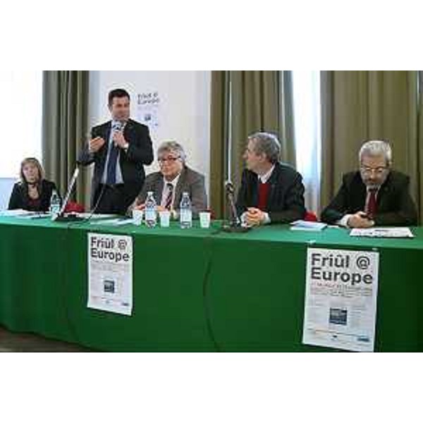 Franco Iacop (Presidente Consiglio regionale), Alberto Felice De Toni (Rettore Università Udine) e Furio Honsell (Sindaco Udine) al primo incontro "Friûl@Europe" organizzato dal modulo di insegnamento e ricerca "Jean Monnet. Multilingualism, Multicultural Citizenship and European Integration (MuMuCEI)" - Udine 27/03/2015