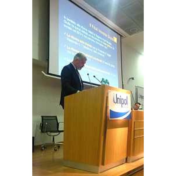 Paolo Panontin (Assessore regionale Funzione pubblica, Autonomie locali, Coordinamento Riforme) al convegno "Il riordino istituzionale: l'efficienza delle istituzioni e l'efficacia dei servizi" - Bologna 30/03/2015