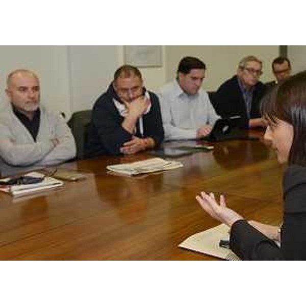 Debora Serracchiani (Presidente Regione Friuli Venezia Giulia) incontra i rappresentanti di CGIL, CISL e UIL per fare il punto sulla crisi della Cooperativa Carnica di consumo CoopCa - Udine 31/03/2015