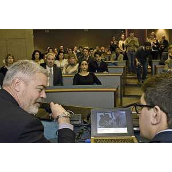 Paolo Panontin (Assessore regionale Autonomie locali e Coordinamento Riforme) e Simone Puksic (Presidente Insiel S.p.A.) alla presentazione del nuovo portale di Insiel S.p.A. - Trieste 02/04/2015