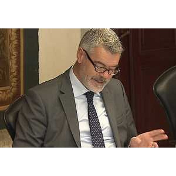 Paolo Panontin (Assessore regionale Autonomie locali e Coordinamento Riforme, Caccia e Risorse ittiche, delegato Protezione civile) durante la riunione della Giunta regionale del FVG - Trieste 10/04/2015