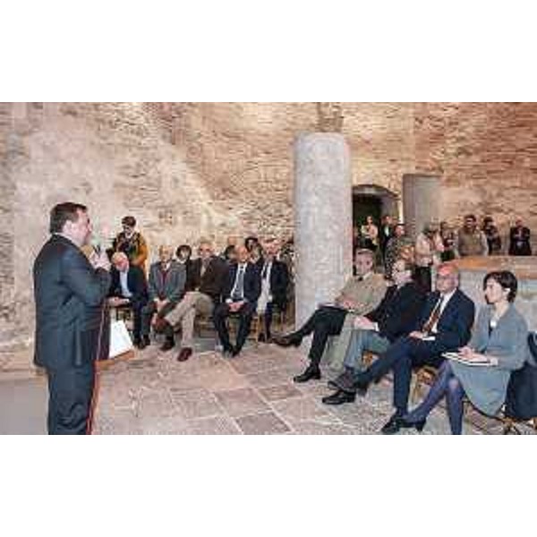 Gianni Torrenti (Assessore regionale Cultura) e Antonio Zanardi Landi (Presidente Fondazione Aquileia) alla presentazione del volume "L'Aula meridionale del Battistero di Aquileia. Contesto, scoperta, valorizzazione" - Aquileia 11/04/2015 (Foto © G. Baronchelli)