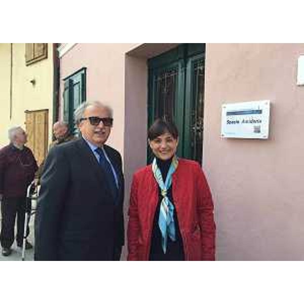 Debora Serracchiani (Presidente Regione Friuli Venezia Giulia) all'inaugurazione dello "Spazio Amideria" (ex fabbrica di amido di riso) - Saciletto di Ruda 11/04/2015