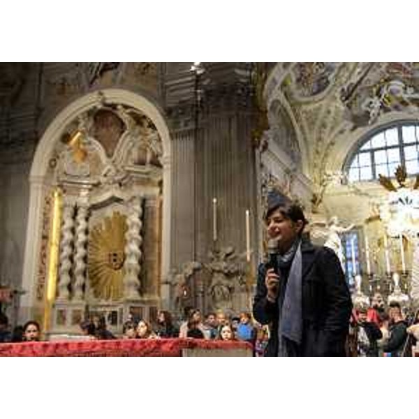 Debora Serracchiani (Presidente Regione Friuli Venezia Giulia) al Meeting nazionale delle scuole nelle trincee della Grande Guerra, parte integrante del Programma nazionale di Educazione alla Cittadinanza democratica "Dalla Grande Guerra alla Grande Pace" (Anno scolastico 2014-2015), in Duomo - Udine 17/04/2015