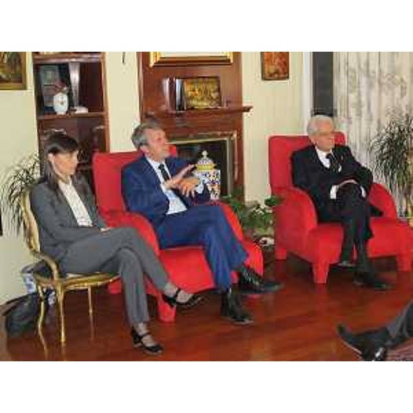 Debora Serracchiani (Presidente Regione Friuli Venezia Giulia), Benedetto Della Vedova (Sottosegretario Affari Esteri) e Sergio Mattarella (Presidente Repubblica Italiana) - Lubiana 22/04/2015