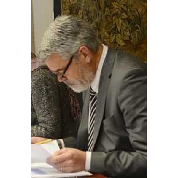 Paolo Panontin (Assessore regionale Autonomie locali e Coordinamento Riforme, Caccia e Risorse ittiche, delegato Protezione civile) durante la riunione della Giunta regionale - Trieste 24/04/2015