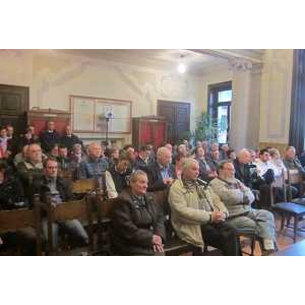 Platea alla tavola rotonda "Accoglienza e Legalità", in Municipio - Pontebba 27/04/2015 (Foto Gianluca Martina)