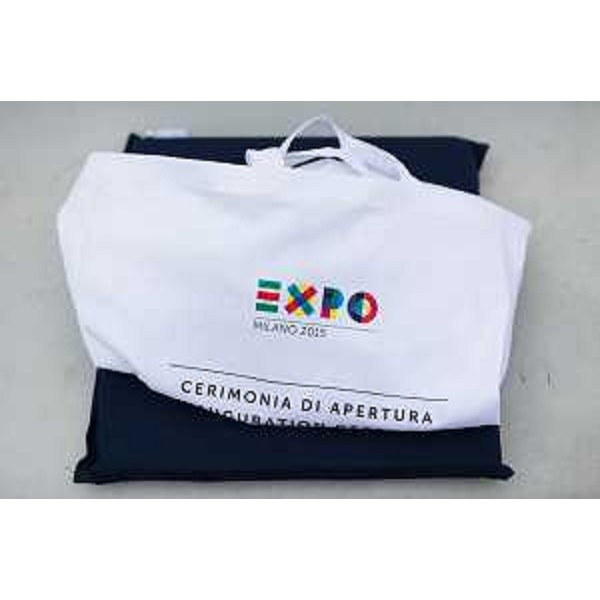 Gadget per l'apertura di EXPO - Milano 01/05/2015