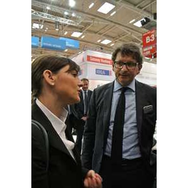 Debora Serracchiani (Presidente Regione Friuli Venezia Giulia) e Zeno D'Agostino (Commissario Autorità Portuale Trieste) alla Fiera "Transport Logistic 2015" - Monaco di Baviera 06/05/2015