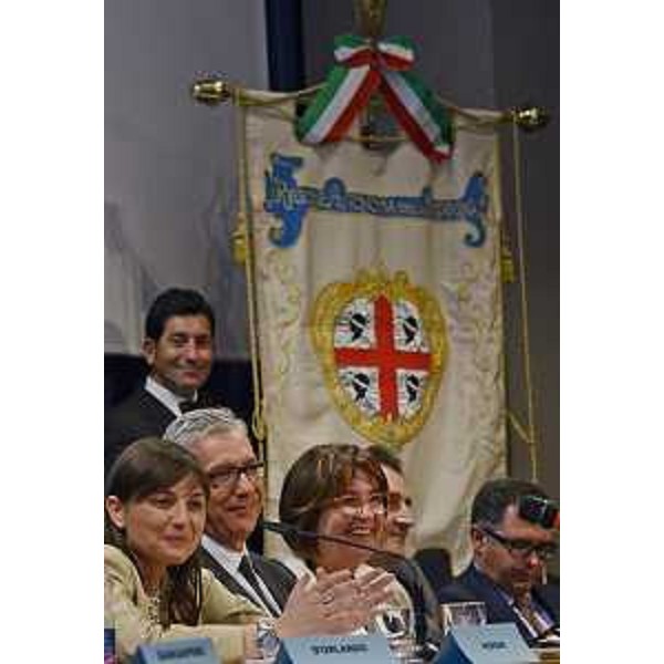I presidenti Debora Serracchiani (Regione Friuli Venezia Giulia) e Francesco Pigliaru (Regione Sardegna) al convegno "Il futuro della Specialità delle Regioni Autonome", all'Auditorium del Museo Revoltella - Trieste 09/05/2015