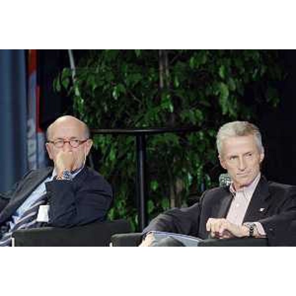 Riccardo Illy (Presidente Regione Friuli Venezia Giulia) e Giampaolo Fabris (Sociologo e Docente universitario) nel corso dell'incontro Danieli 2007 sul tema "Italia - Resto del mondo: la partita decisiva", svoltosi a Buttrio. (Buttrio 20/10/07)