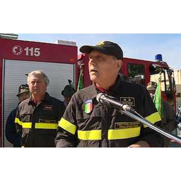 Roberto Catarsi (Direttore regionale Vigili del Fuoco FVG) alle cerimonie di ricordo degli Alpini e dei Vigili del Fuoco morti portando soccorso ai terremotati del 6 maggio 1976 - Gemona del Friuli 09/05/2015