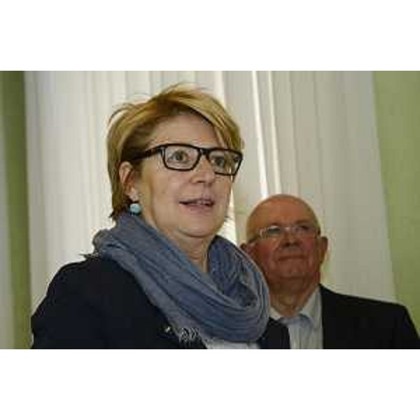 Maria Sandra Telesca (Assessore regionale Salute) e Fernando Della Ricca (Presidente Commissione regionale Amianto) alla conferenza stampa di presentazione della "VI Conferenza regionale sull'Amianto" (Trieste, 15 maggio), in Consiglio regionale - Trieste 13/05/2015