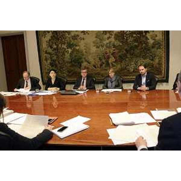 Riunione della Giunta regionale del FVG, con agli assessori Gianni Torrenti (Cultura), Mariagrazia Santoro (Infrastrutture), Francesco Peroni (Finanze), Maria Sandra Telesca (Salute) e Cristiano Shaurli che a breve avrà la delega alle Risorse agricole e forestali - Trieste 15/05/2015