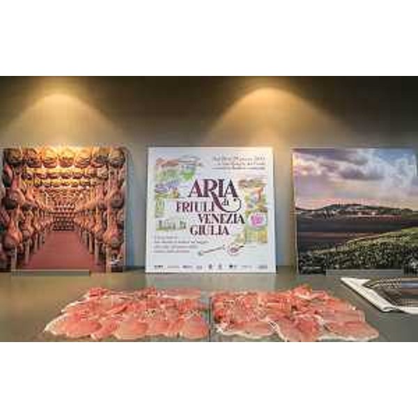Presentazione di "Aria di Friuli Venezia Giulia", al concept store Presso Porta Nuova - Milano 21/05/2015