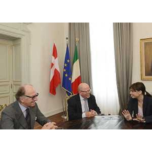 Francesco Saverio Slocovich (Console onorario Regno Danimarca a Trieste), Birger Riis-Jørgensen (Ambasciatore Regno Danimarca a Roma) e Debora Serracchiani (Presidente Regione Friuli Venezia Giulia) - Trieste 22/05/2015