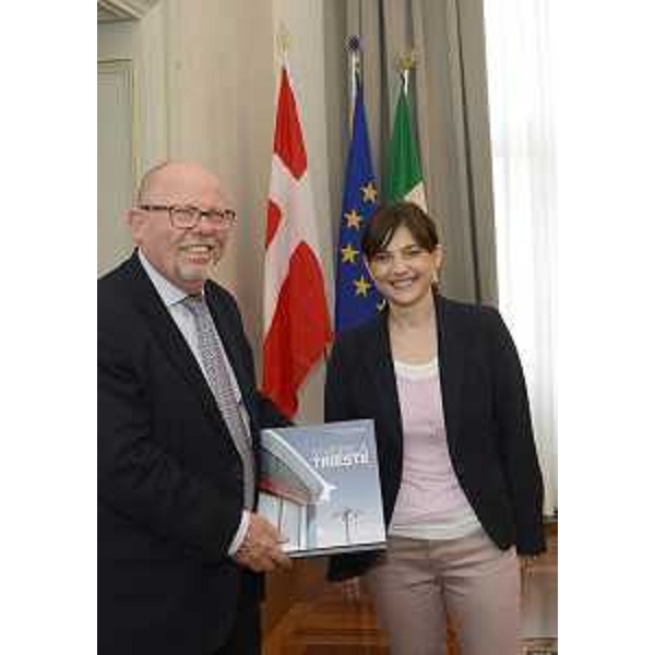 Birger Riis-Jørgensen (Ambasciatore Regno Danimarca a Roma) e Debora Serracchiani (Presidente Regione Friuli Venezia Giulia) - Trieste 22/05/2015