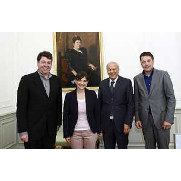 Milan Turk (Sindaco Šempeter-Vrtojba), Debora Serracchiani (Presidente Regione Friuli Venezia Giulia), Ettore Romoli (Sindaco Gorizia) e Matej Arcon (Sindaco Nova Gorica) nella sede della Presidenza della Regione FVG - Trieste 22/05/2015