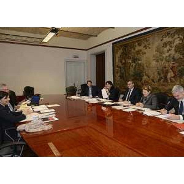 Riunione della Giunta regionale del FVG presieduta da Debora Serracchiani (Presidente Regione Friuli Venezia Giulia) - Trieste 22/05/2015
