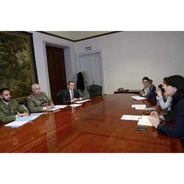 Mariagrazia Santoro (Assessore regionale Pianificazione territoriale) e Sara Vito (Assessore regionale Ambiente) incontrano il comandante regionale dell'Esercito, generale Alessandro Guarisco, e il consigliere politico per l'Esercito americano Peter Brownsfield - Trieste 22/05/2015