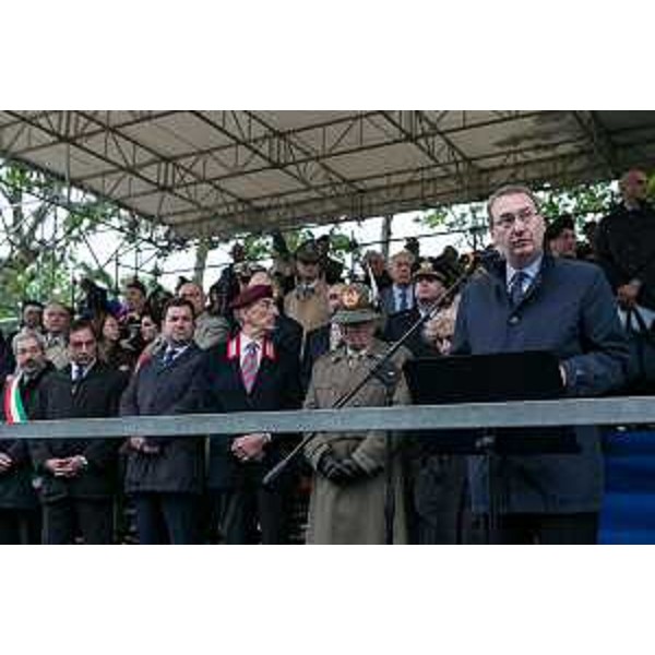 Sergio Bolzonello (Vicepresidente Regione FVG) al IV Raduno nazionale di Assoarma - Udine 23/05/2015