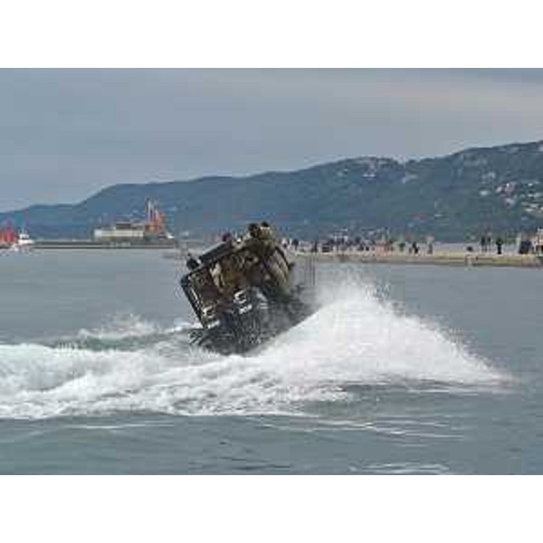 Dimostrazioni dell'Esercito in Bacino San Giusto nell'ambito dell'evento commemorativo "L'Esercito marciava ..." nel Centenario dell'ingresso dell'Italia nella Prima Guerra Mondiale - Trieste 23/05/2015