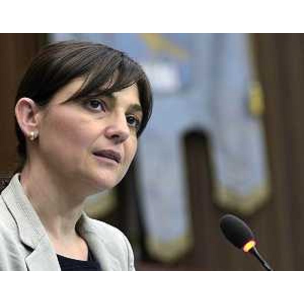 Debora Serracchiani (Presidente Regione Friuli Venezia Giulia) durante i lavori del Consiglio regionale - Trieste 26/05/2015