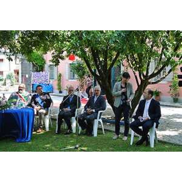Debora Serracchiani (Presidente Regione Friuli Venezia Giulia) all'inaugurazione dei lavori di ristrutturazione di un asilo nido integrato alla scuola dell'infanzia - Joannis di Aiello del Friuli 30/05/2015