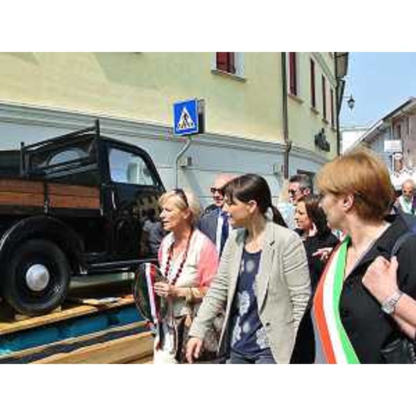 Debora Serracchiani (Presidente Regione Friuli Venezia Giulia) all'inaugurazione di "Itinerannia. Eventi tra gusto e arte" - San Giorgio di Nogaro 30/05/2015