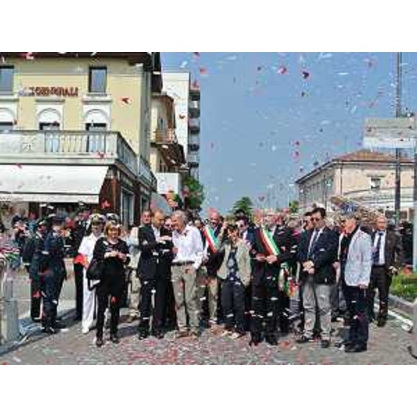 Debora Serracchiani (Presidente Regione Friuli Venezia Giulia) all'inaugurazione di "Itinerannia. Eventi tra gusto e arte" - San Giorgio di Nogaro 30/05/2015