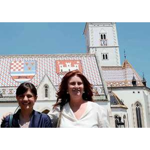 SerracchianiDalessandro - Debora Serracchiani (Presidente Friuli Venezia Giulia) con Emanuela D’Alessandro (ambasciatore d’Italia a Zagabria) – Zagabria 03/06/2015