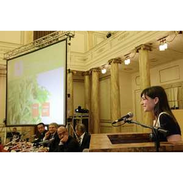 Debora Serracchiani (Presidente Regione Friuli Venezia Giulia) all'Assemblea generale dell'Albo nazionale dei Gestori ambientali - Trieste 05/06/2015