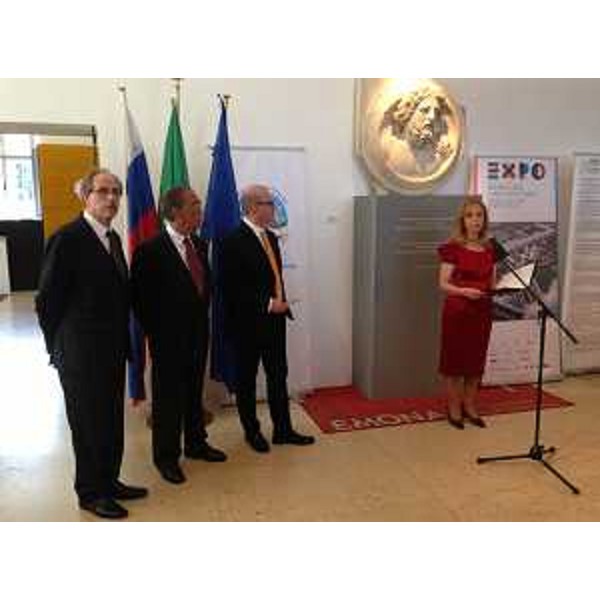 Gianni Torrenti (Assessore regionale Cultura) alle celebrazioni promosse dall'Ambasciata d'Italia nella capitale slovena per la Festa del 2 Giugno, al Museo Civico - Lubiana 02/06/2015