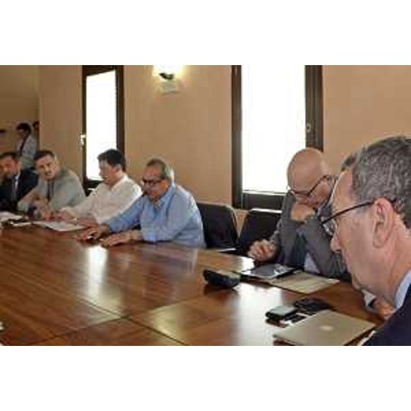 Sergio Bolzonello (Vicepresidente Regione FVG e assessore Attività produttive) al Tavolo sulla crisi aziendale della Lavinox di Villotta di Chions - Pordenone 10/06/2015