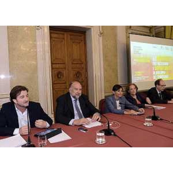 Roberto Cosolini (Sindaco Trieste), Debora Serracchiani (Presidente Regione Friuli Venezia Giulia), Francesca Adelaide Garufi (Prefetto Trieste) e Gianni Torrenti (Assessore regionale Solidarietà) al convegno sui diritti dei migranti organizzato dall'Ufficio Nazionale Antidiscriminazioni Razziali (UNAR), nella sede della Regione FVG - Trieste 19/06/2015