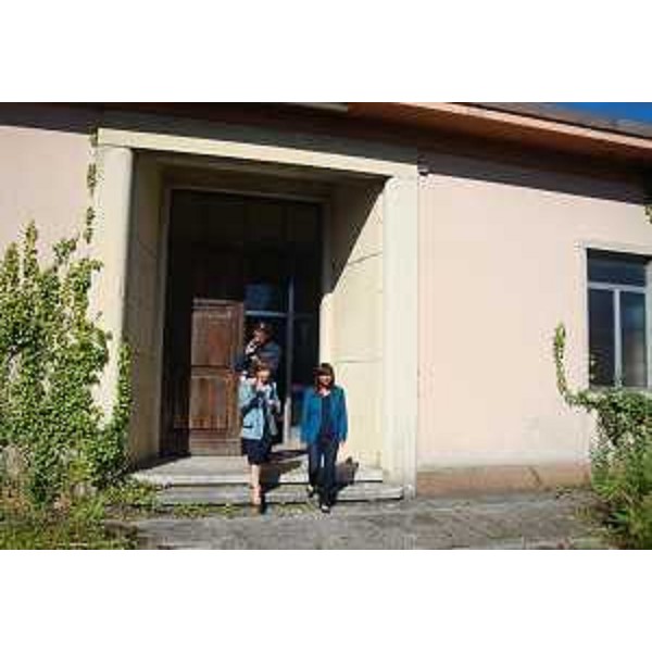 Provvidenza Delfina Raimondo (Prefetto Udine) e Debora Serracchiani (Presidente Regione Friuli Venezia Giulia) durante il sopralluogo alla Caserma Cavarzerani in via Cividale - Udine 24/06/2015