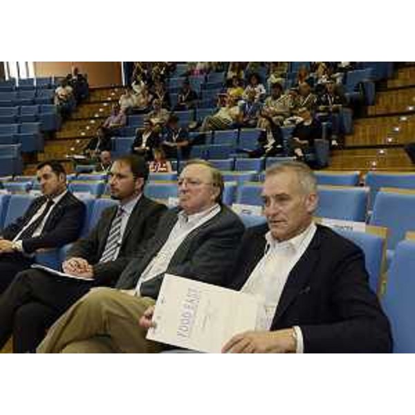 Franco Iacop (Presidente Consiglio regionale), Cristiano Shaurli (Assessore regionale Risorse agricole e forestali), Giovanni Foffani (Imprenditore) e Dario Ermacora (Presidente Coldiretti FVG) al Food East Research and Innovation Forum 2015 - Udine 25/06/2015