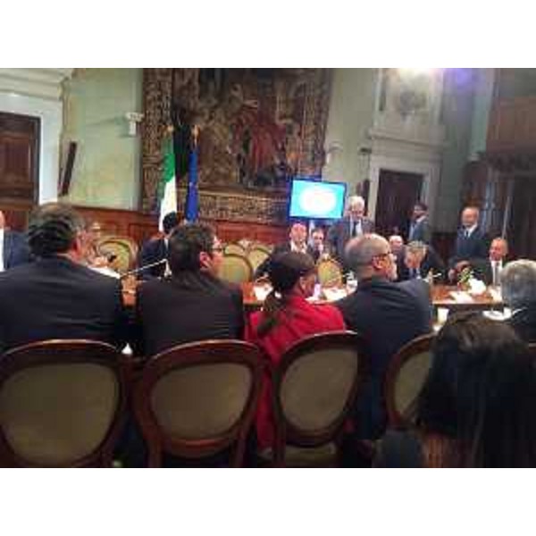 Debora Serracchiani (Presidente Regione Friuli Venezia Giulia) al vertice sull'Immigrazione convocato a Palazzo Chigi dal presidente del Consiglio dei Ministri Matteo Renzi, con Regioni e Associazione Nazionale Comuni Italiani (ANCI) - Roma 25/06/2015