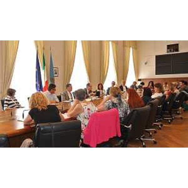 Gianni Torrenti (Assessore regionale Solidarietà) illustra le nuove modalità di smistamento e di gestione dei minori immigrati agli Ambiti territoriali guidati dai sindaci - Trieste 25/06/2015