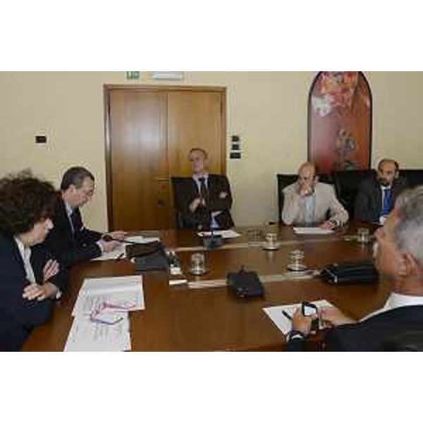 Loredana Panariti (Assessore regionale Ricerca e Università) e Sergio Bolzonello (Vicepresidente Regione FVG e assessore Attività produttive) con i rappresentanti del Coordinamento dei Parchi Scientifici e Tecnologici (PST) del FVG (AREA Science Park, Friuli Innovazione, Consorzio Innova FVG e Polo Tecnologico di Pordenone), in Consiglio regionale - Trieste 26/06/2015
