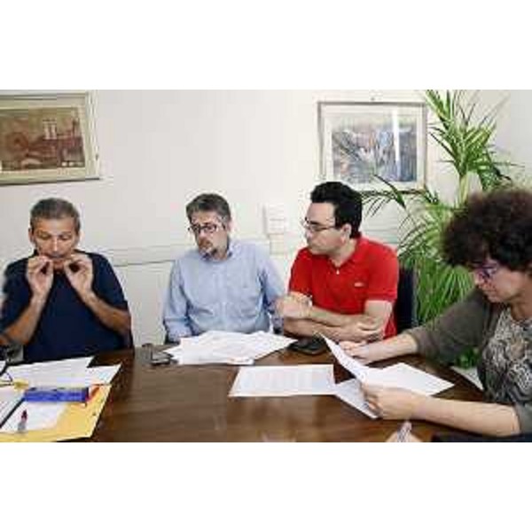 Loredana Panariti (Assessore regionale Lavoro e Formazione) incontra una delegazione della FIOM di Trieste su formazione e riqualificazione dei lavoratori della ex Sertubi - Trieste 02/07/2015