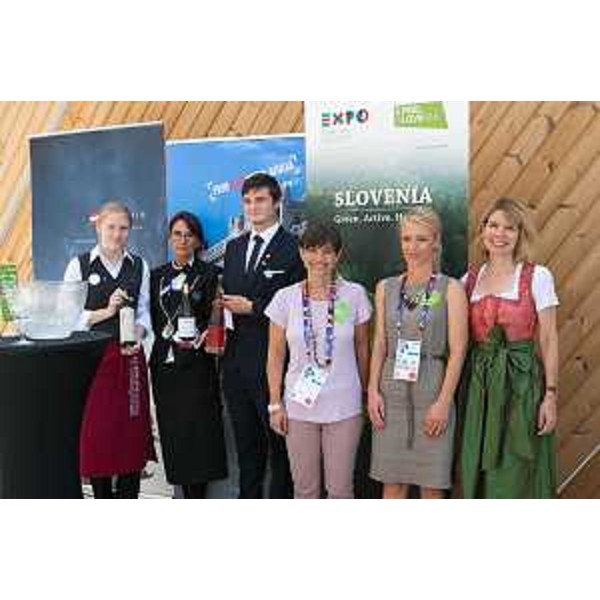 Debora Serracchiani (Presidente Regione Friuli Venezia Giulia) al Padiglione Slovenia a EXPO 2015 - Milano 04/07/2015