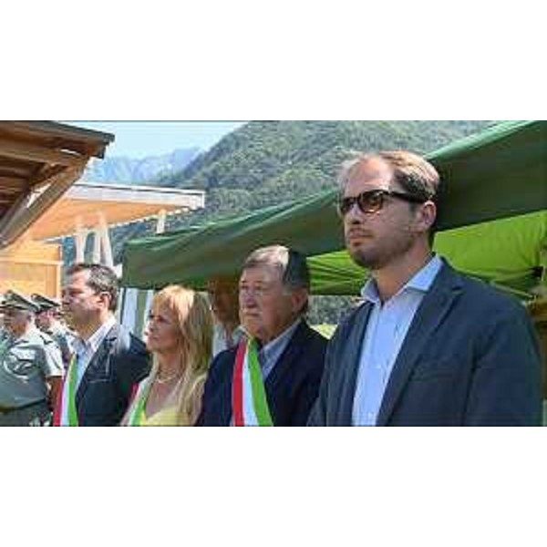 Cristiano Shaurli (Assessore regionale Risorse forestali), Giacomo Urban (sindaco Tramonti di Sopra), Rosetta Facchin (vicesindaco Tramonti di Sotto) e Oreste Vanin (sindaco Meduno) – Tramonti di Sopra 12/07/2015