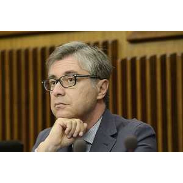 Francesco Peroni (Assessore regionale Finanze, Patrimonio, Coordinamento e Programmazione Politiche economiche e comunitarie) durante la seduta del Consiglio regionale - Trieste 21/07/2015