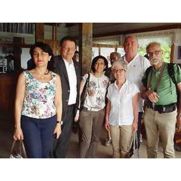 Mariagrazia Santoro (Assessore regionale Pianificazione territoriale), Enrico Gherghetta (Presidente Provincia Gorizia), Sara Vito (Assessore regionale Ambiente), Pia Bucella (Direttore Direzione Generale Ambiente Commissione Europea), Riccardo Marchesan (Sindaco Staranzano) e Fabio Perco (Coordinatore scientifico) visitano la Riserva naturale dell'Isola della Cona - Staranzano 27/07/2015